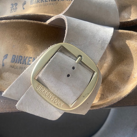 Birkenstock Madrid Big Buckle Women’s Sandals - Picture 1 of 5